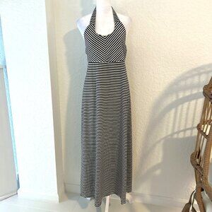 Youboya Black & White Halter Maxi Dress